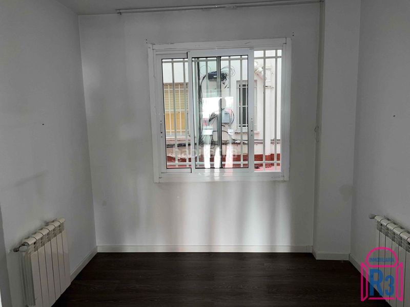 Foto e3d242a8-0aae-4d4a-a856-f67c3c79dfc9. Location bureau avec chauffage dans Centro Ciudad León