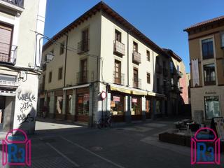 Local Comercial en Rincón Conde Rebolledo