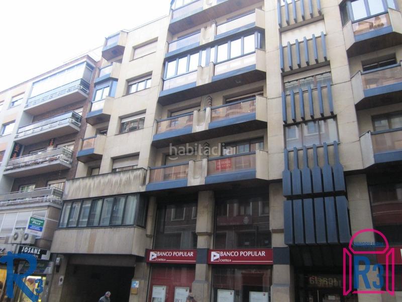 Foto c8f8522f-dda1-4936-a18f-333987ac5d91. Appartamento con riscaldamento parcheggio in Centro Ciudad León