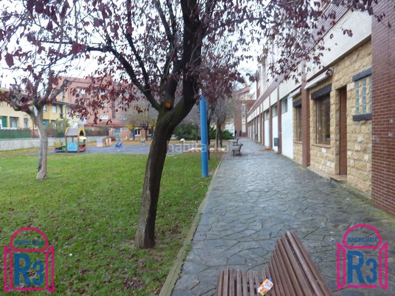 Foto 3948b294-93bf-4922-ac00-2b9ccd9456d0. Geschäftsraum in Trobajo del camino