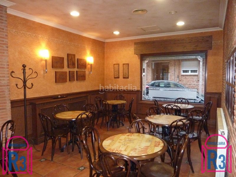 Foto 3b5f9d0d-2a51-45da-99fa-47b684abaefd. Geschäftsraum in Trobajo del camino
