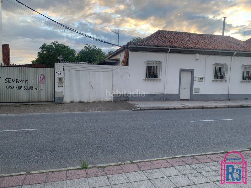 Foto 03350c2e-a3b4-4ab9-9acb-418b5344e9af. Casa con parcheggio in Armunia León