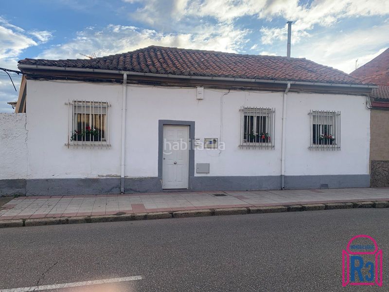 Foto 6e863998-28e8-4521-89a6-4cd3685185ed. Casa con parcheggio in Armunia León