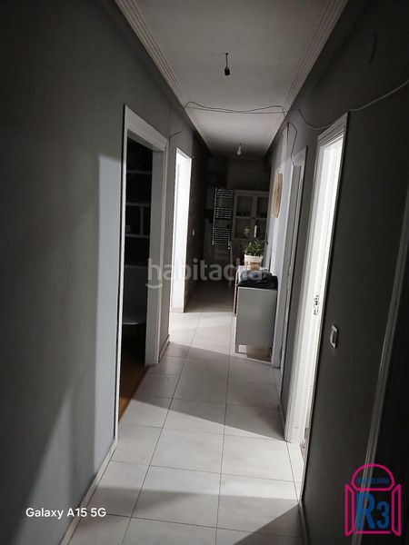 Foto b5fafd15-4863-418e-9207-434612bd6a2c. Casa con parcheggio in Armunia León