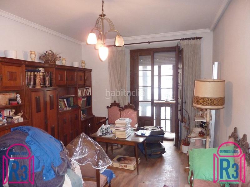 Foto 20a6f92e-9745-45f9-81d4-79a37bf5c9a2. Edificio  en venta en Casco Antiguo León