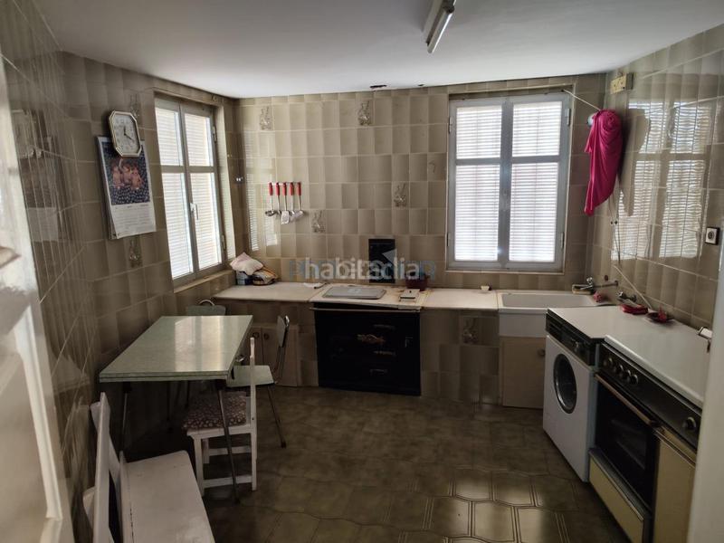 Foto b9ee3619-ac9a-4ce3-a0da-0f7024607a48. Casa a Puente Castro León