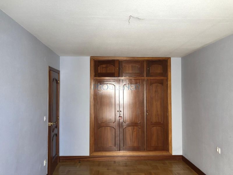 Foto ae77f093-a819-4551-a312-eccbe17e7d03. Zweistöckige wohnung mit heizung in Centro Ciudad León