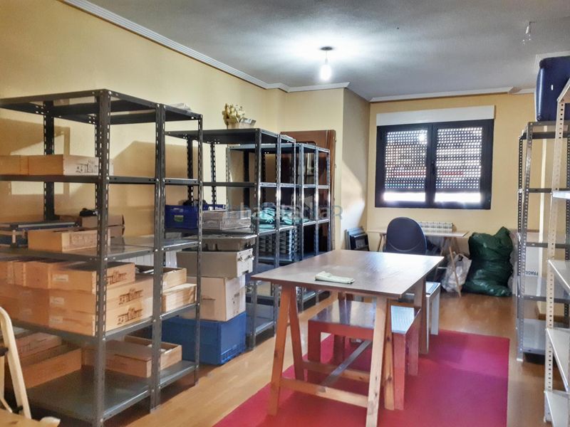 Foto 62464cb4-9cdd-4f17-95a8-7df4877df538. Estudi amb calefacció a Centro Ciudad León