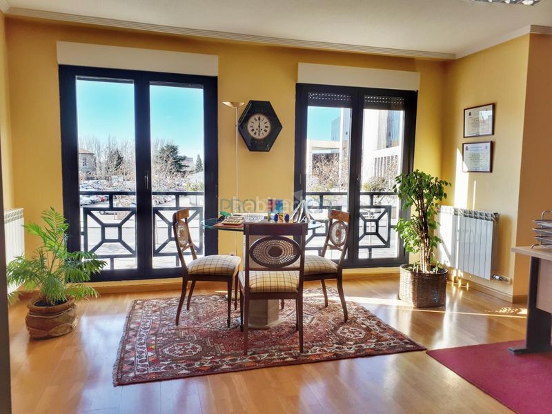 Foto e27e07fc-c999-4014-85d3-da5502447a1e. Estudi amb calefacció a Centro Ciudad León