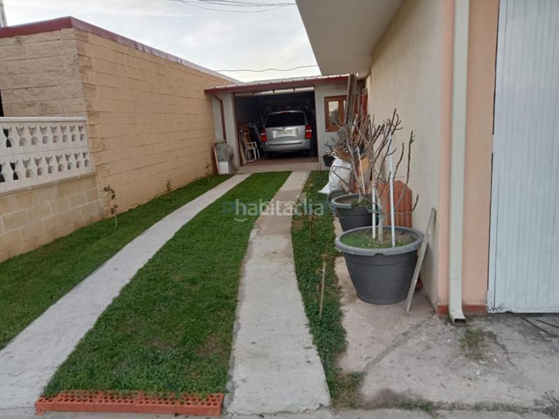 Foto 53a48bbb-dfdc-4af3-bb1f-3f510caa9def. Chalet con riscaldamento parcheggio in Ardón