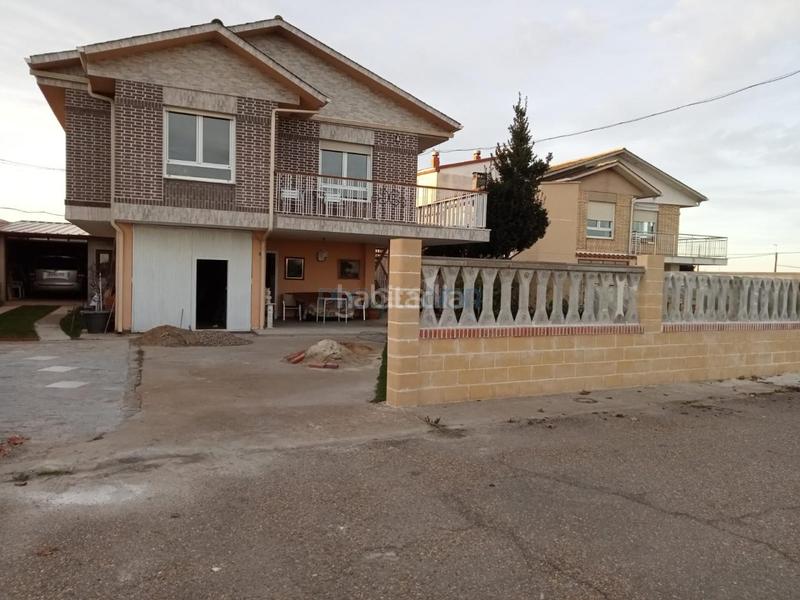 Foto 6268fade-3c9a-4496-8e85-29c47aac6efa. Chalet con riscaldamento parcheggio in Ardón