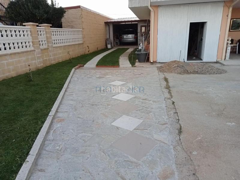 Foto 6d93ad39-5f60-4c80-b38d-c8343d14f0ad. Chalet con riscaldamento parcheggio in Ardón