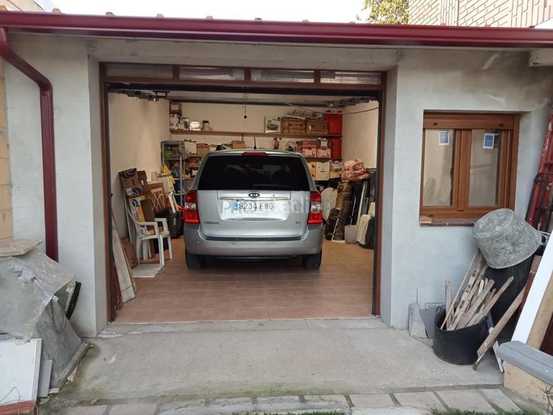 Foto cd231669-76f7-4148-9650-1555df88fd5d. Chalet con riscaldamento parcheggio in Ardón