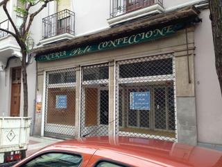 Location Local commercial à Calle ramiro valbuena 6