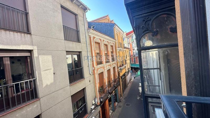 Foto 84fd08fd-9b62-4ace-85c5-8b6fe3338857. Appartamento con riscaldamento in Casco Antiguo León
