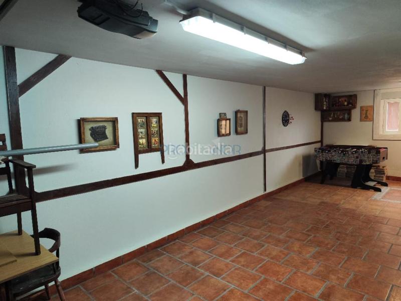 Foto 72d6f38a-cb75-44b4-8594-1af18b5855b8. Casa adossada amb calefacció aparcament a Valdefresno