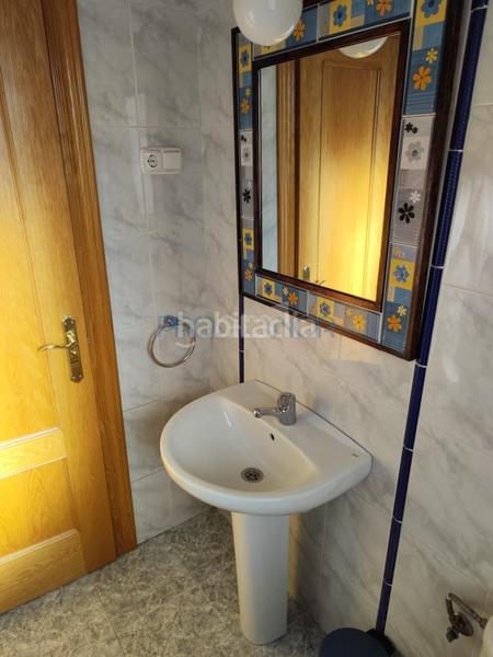 Foto a8d8b3eb-4698-42e2-9749-70562bc5c39b. Casa adossada amb calefacció aparcament a Valdefresno