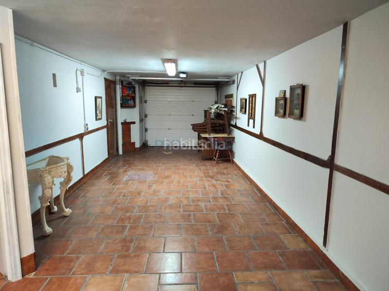 Foto a9be93f8-035d-4499-8073-c0201d19ef46. Casa adossada amb calefacció aparcament a Valdefresno