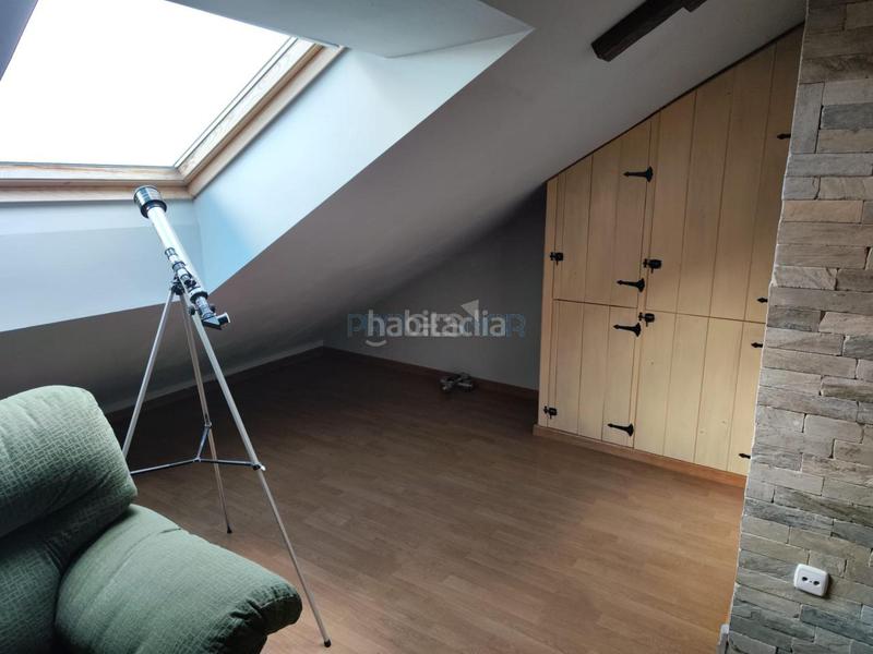 Foto c1f72c32-d5c1-4c13-b644-a91925d1fa26. Casa adossada amb calefacció aparcament a Valdefresno