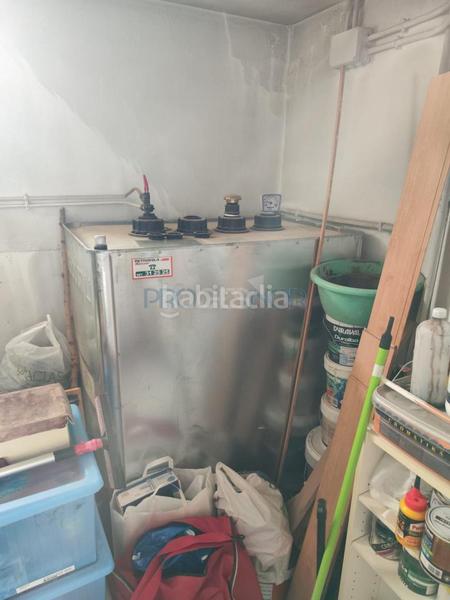 Foto cbc6e2e3-6587-482f-9cd2-f3a2fb114afb. Casa adossada amb calefacció aparcament a Valdefresno