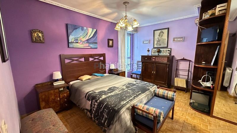 Foto e6fd3cfc-c17d-4c76-8203-bd439b9c4c96. Piso en Centro Ciudad León