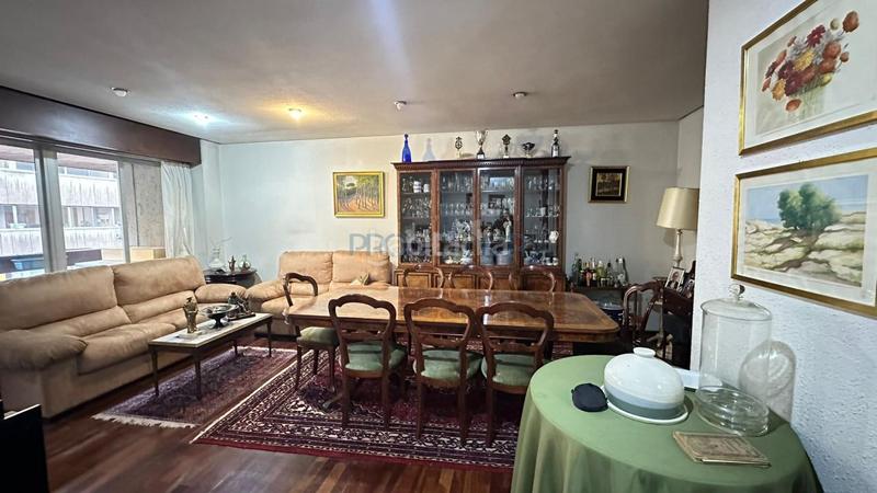 Foto 47d598a4-d396-4a43-957f-4fdc96ba8917. Etagenwohnung mit heizung parking in Centro Ciudad León