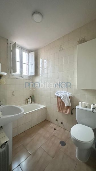 Foto 6970ba3a-015a-4d98-ae2f-5a074efd46a3. Piso en Casco Antiguo León