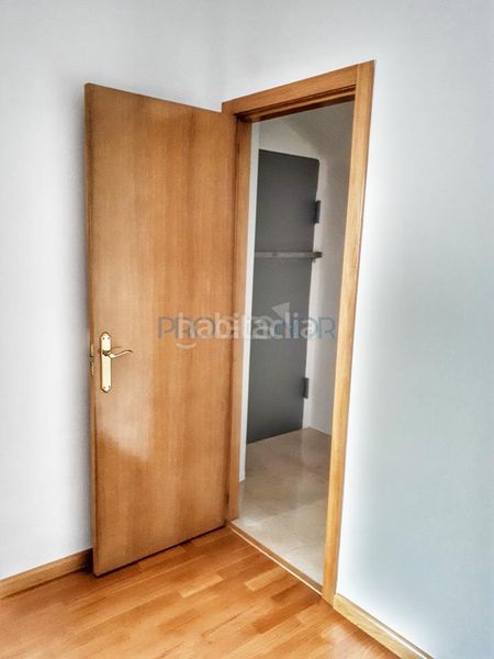 Foto 06e8f340-95c6-498d-863d-b998c33bed1b. Lloguer dúplex amb calefacció aparcament a Centro Ciudad León