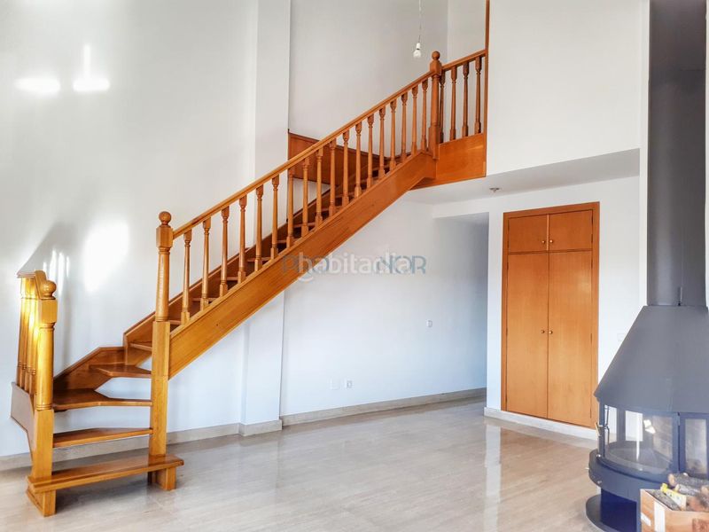 Foto bdf202b8-4a84-4612-a9ec-4c94304a1b39. Lloguer dúplex amb calefacció aparcament a Centro Ciudad León