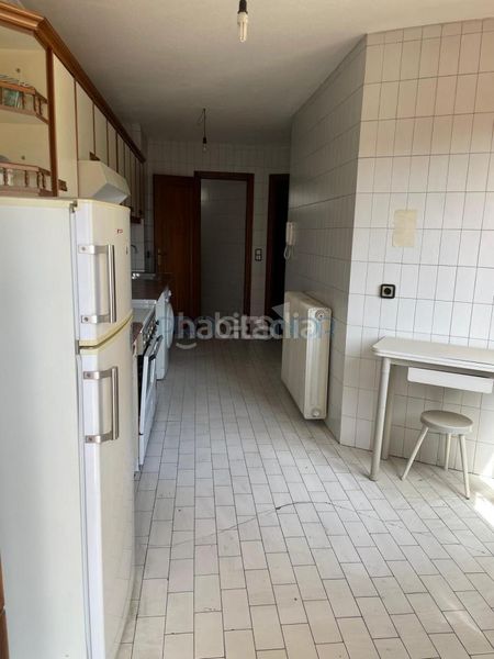 Foto 1b01d10f-5fa2-4232-bf04-dd9949f132c6. Pis amb calefacció aparcament a Centro Ciudad León