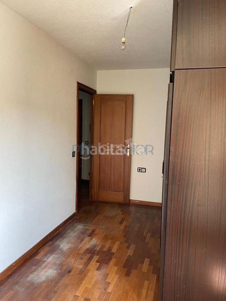 Foto ef349cf4-33fe-4747-bce1-9decdb292ec4. Pis amb calefacció aparcament a Centro Ciudad León