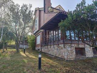 Chalet  Urbanización el robledal