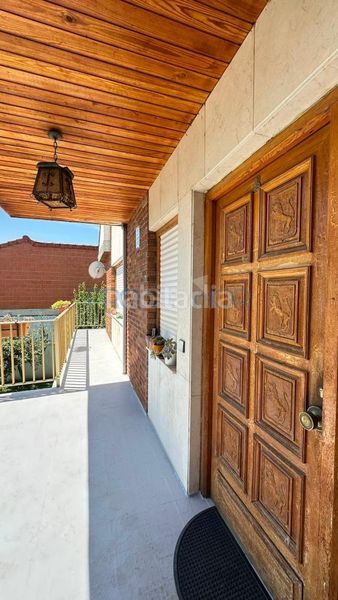 Foto 56c53528-19e3-4a91-b122-9fe23dab1f7c. Casa amb calefacció aparcament a Carrizo