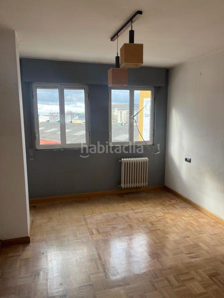 Foto acf1bf36-5e8a-4d5d-bb03-bfdb6497ab32. Apartamento vivienda en venta calle campos góticos en León