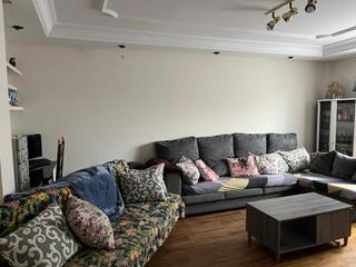 Pis a Villaquilambre. Vivienda en venta en villaquilambre