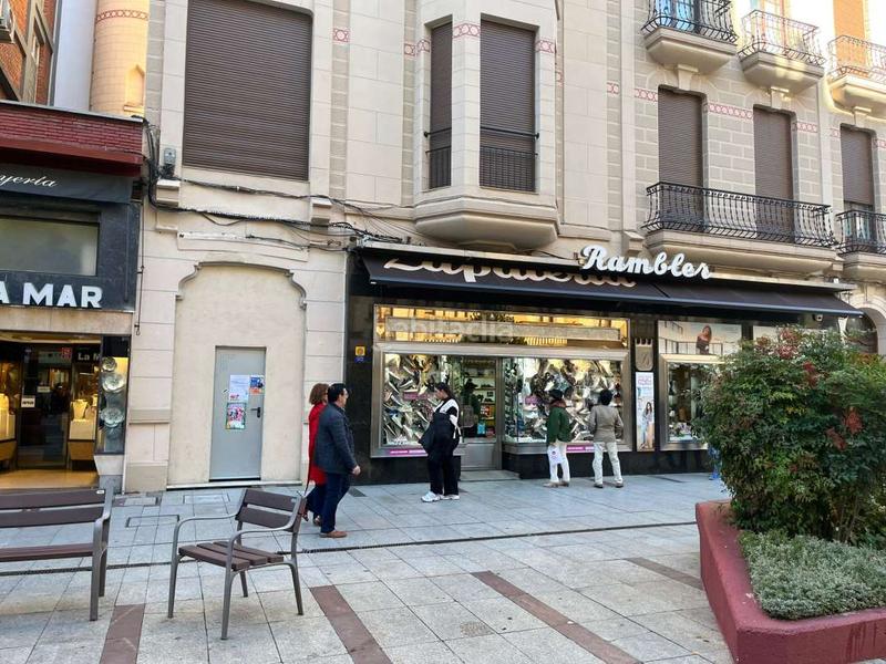 Foto 99987d0c-2126-4b84-834b-ab3ac04f2a61. Affitto locale commerciale in Centro Ciudad León