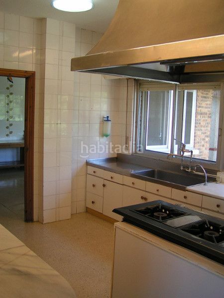 Foto e487d65f-e77a-43e7-ab3e-859e393d2468. Affitto edificio in Villaquilambre