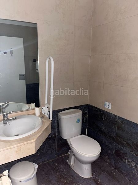 Foto eb41caf8-bf77-4ad2-bd78-87741f7658a7. Local comercial a Centro Ciudad León