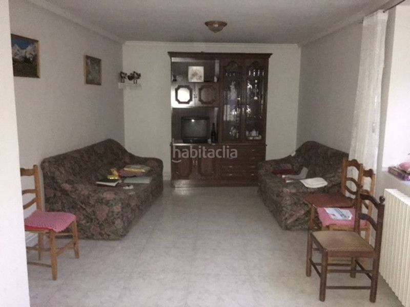 Foto 77ec1511-a88f-4445-a82d-f84b8b968de1. Casa a Villabraz