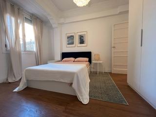 Location Appartement  Carrer del literat azorín. Lujosa y luninosa vivienda con encanto en el corazón de ruzafa