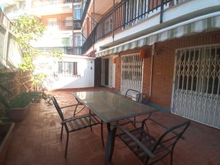 Miete Etagenwohnung  Plaça del xúquer. Se alquilan 4 habitaciones en plaza zuquer