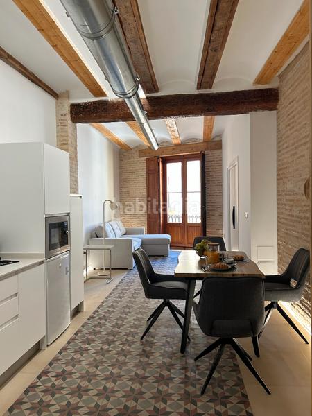 Foto 70f2b385-3ef5-461f-9651-596f6466d4ca. Alquiler apartamento  con encanto en El Carmen. a estrenar en Valencia