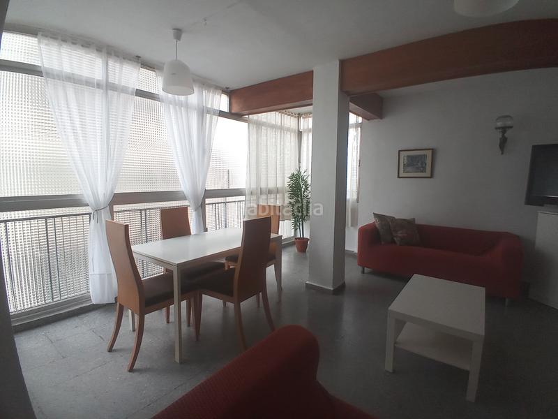 Foto ac761440-15b4-48db-9c55-6707e0974c38. Alquiler piso  de cuatro habitaciones en zona Jaume Roig en Valencia