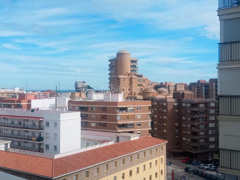 Foto f51cd91a-1726-4203-8de2-1e143afd403a. Rent flat with heating parking pool in Jaume Roig Valencia