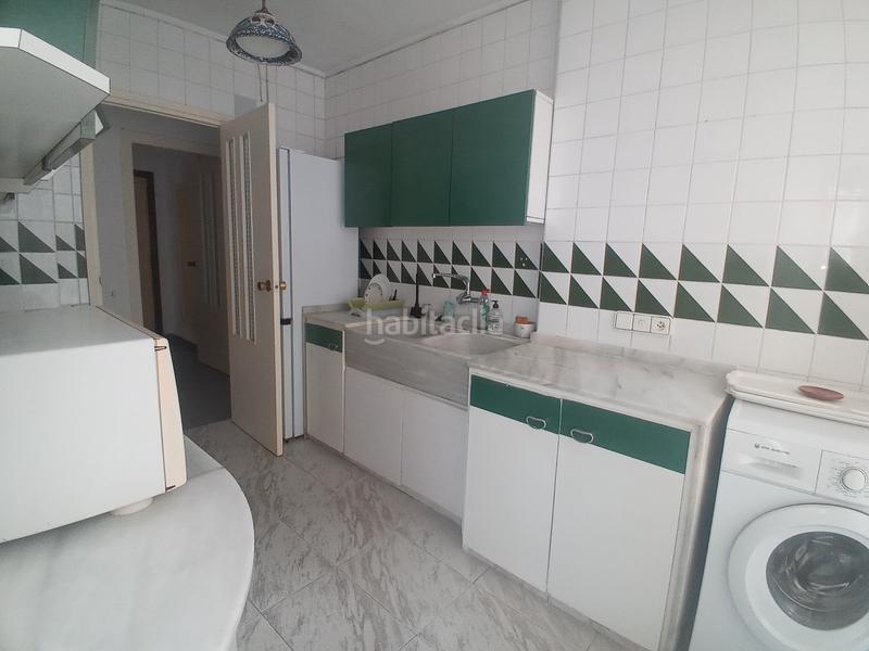 Foto f9206fc5-db37-44cc-9454-225c70749aed. Rent flat with heating parking pool in Jaume Roig Valencia