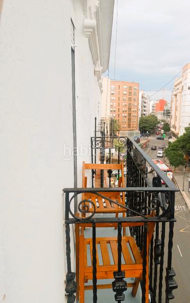 Foto 79596a67-250b-44f0-9ded-8f80d0febb52. Lloguer pis amb calefacció a En Corts - Doctor Waksman Valencia