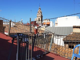 Alquiler tico en La Xerea. Precioso tico loft con terraza en la xerea (ciutat vella). disp