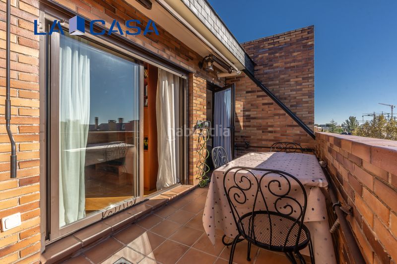 Foto 4b782dd8-d83d-4818-9b4c-da399eb12cb2. Àtic amb calefacció aparcament piscina a El Pinar-Punta Galea Rozas de Madrid (Las)