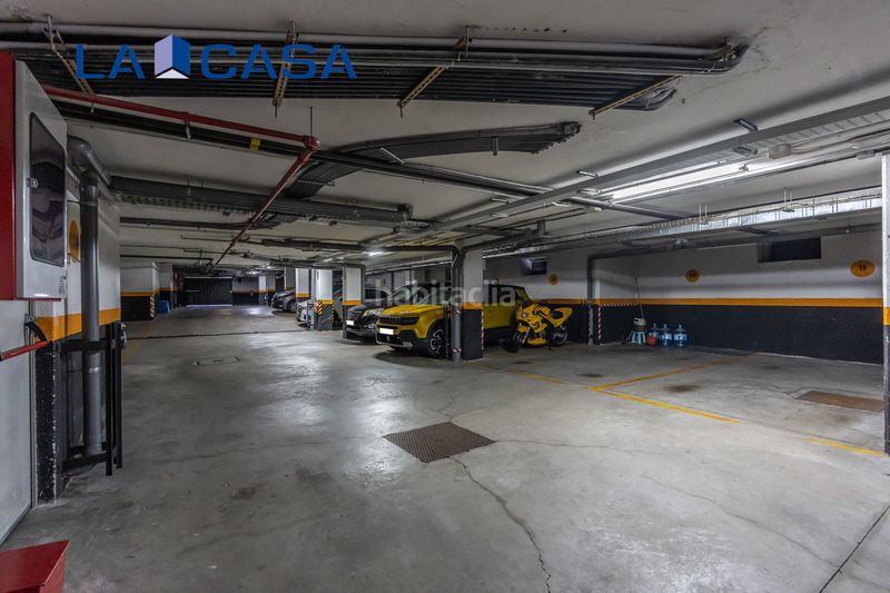 Foto 57f2779a-bd17-4dfa-966b-95ab98d18d77. Àtic amb calefacció aparcament piscina a El Pinar-Punta Galea Rozas de Madrid (Las)