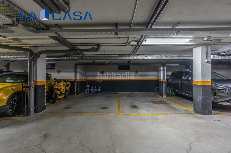 Foto c01faba8-2223-418d-9234-cac76097d577. Àtic amb calefacció aparcament piscina a El Pinar-Punta Galea Rozas de Madrid (Las)